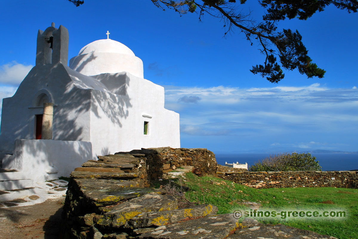 La piccola chiesa di Agios Nikolas