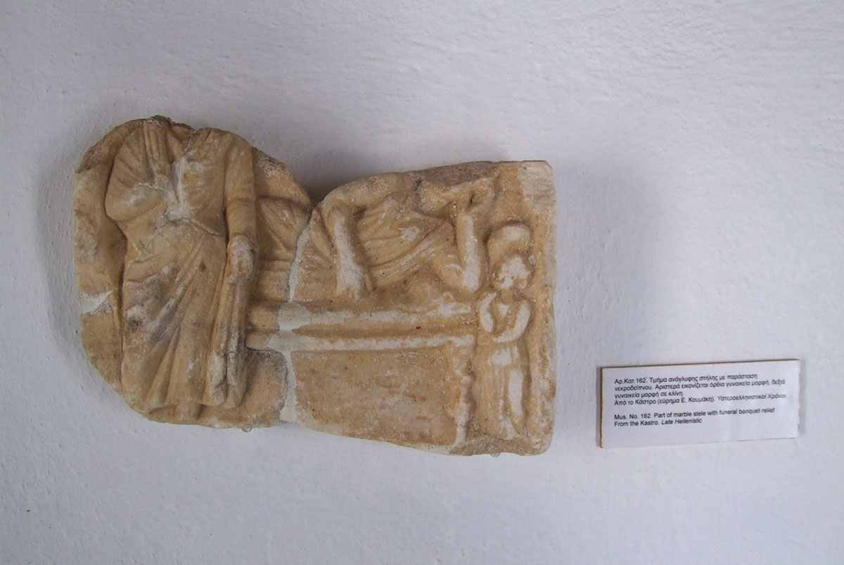 Esposti nel museo archeologico di Sifnos
